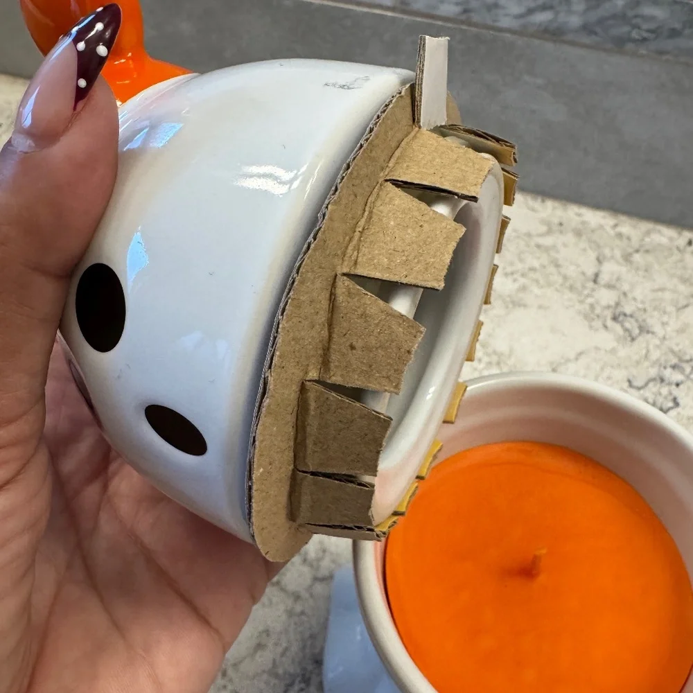 Disney Parks Halloween Ghost with‎ Mickey  Ears Candle ceramic  Pumpkin Spice